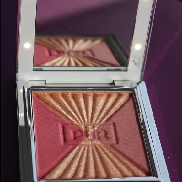 Pur Out of the Blue Light Up Blush Palette Ray of Light BNIB - Picture 15 of 16